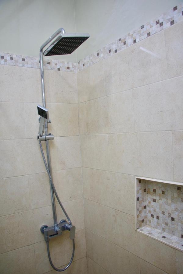 Comfort Homes קינגסטון מראה חיצוני תמונה